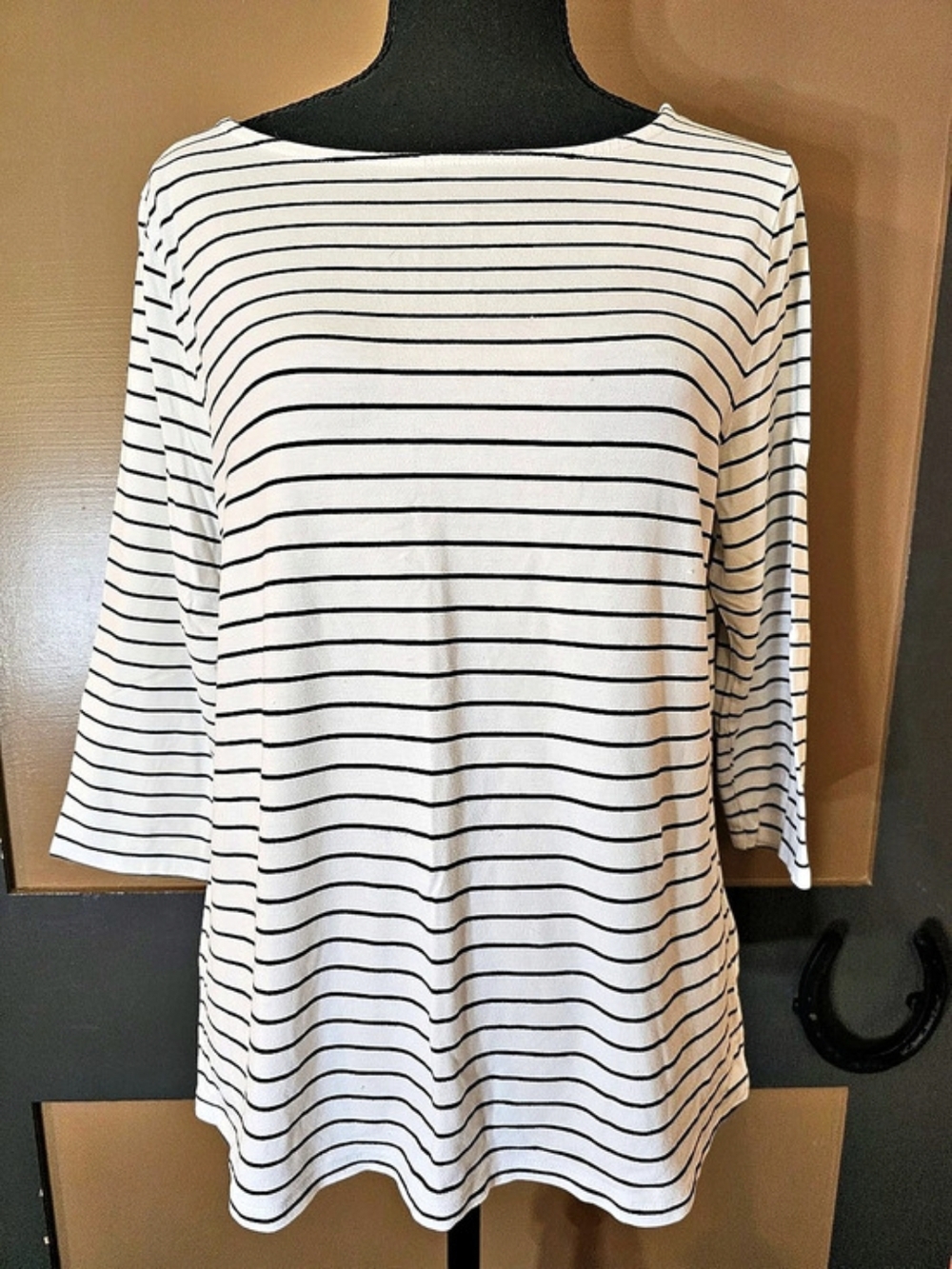 Women's Striped 3/4 Sleeve Top in White & Black